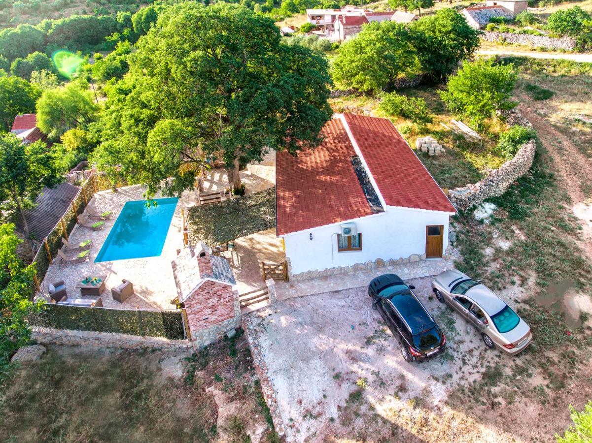 Luxury House Ivan With 4 Bedrooms Divojevici Екстер'єр фото