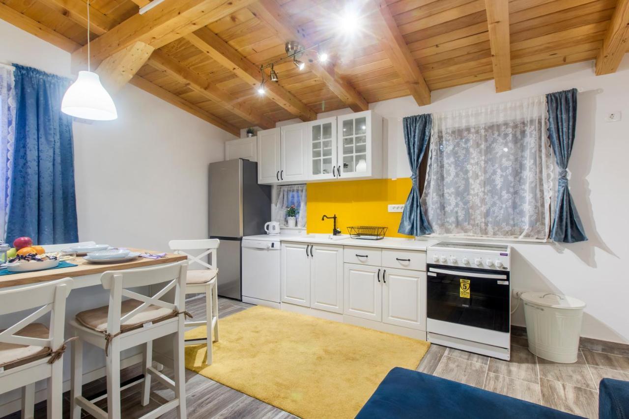 Luxury House Ivan With 4 Bedrooms Divojevici Екстер'єр фото